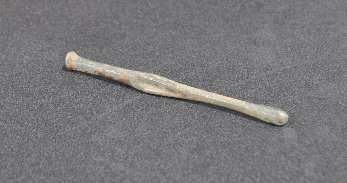 A Roman vial from collection LDOSJ 5528.